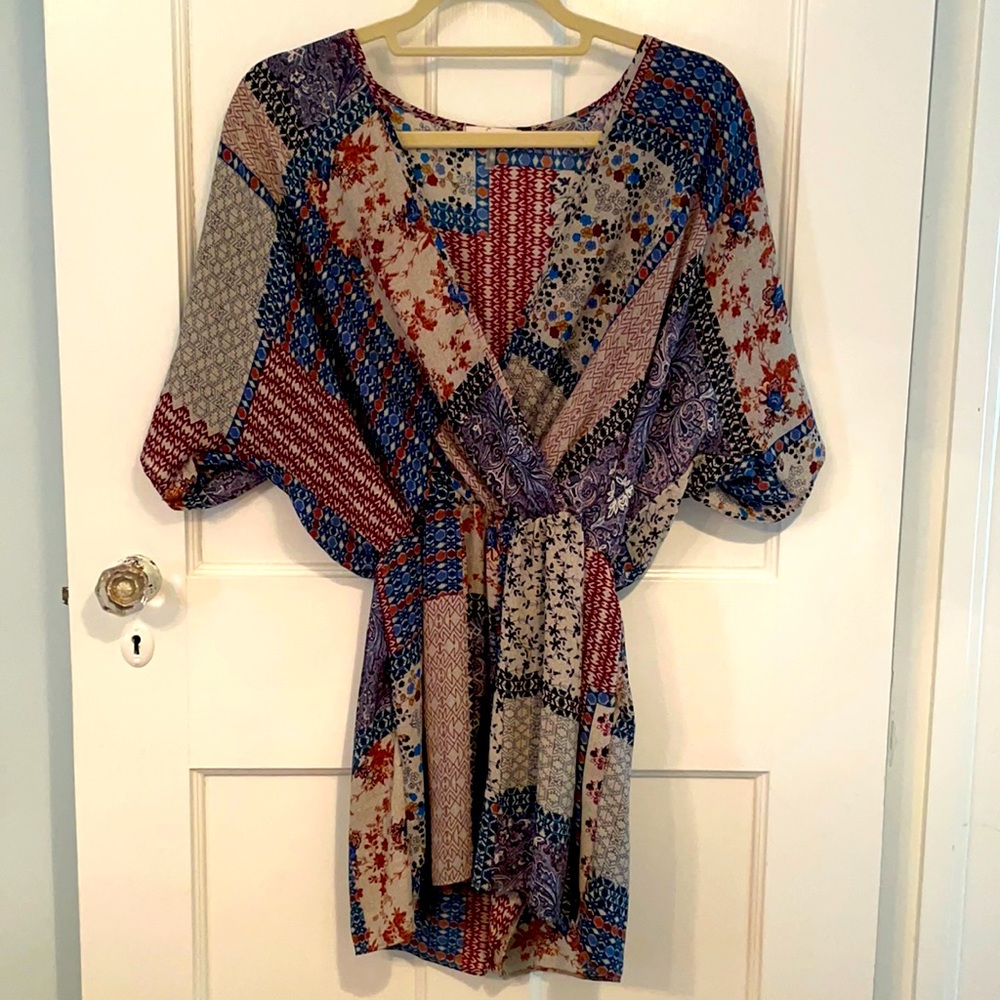 MULTICOLORED PATTERNED SHORT SLEEVE ROMPER  SMALL